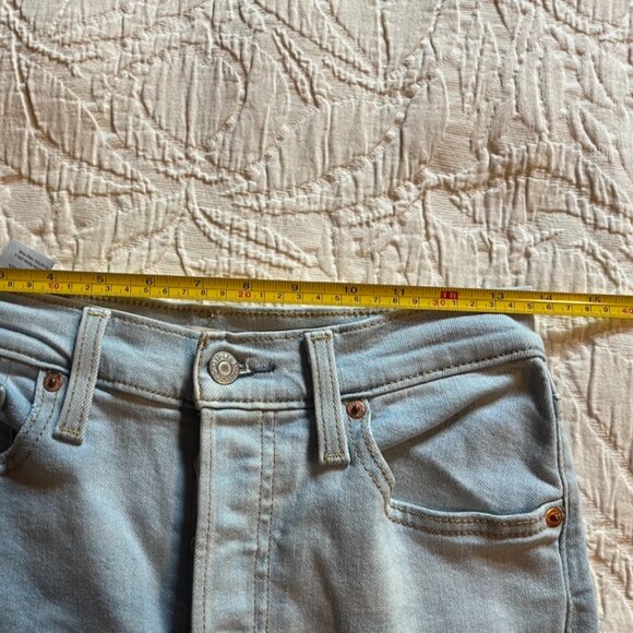 Levi’s Ribcage Bootcut Jeans in Summer Beam (Light Indigo) - W29 L33 - Picture 6 of 14